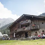 Hochalmbahnen 14w4, Wacholder, Nahe Gondel, Hunde Willkommen *