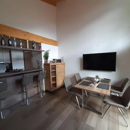 Hochalmbahnen Chalets 14W4, Wacholder, Nahe Gondel, Hunde Willkommen Apartmán *