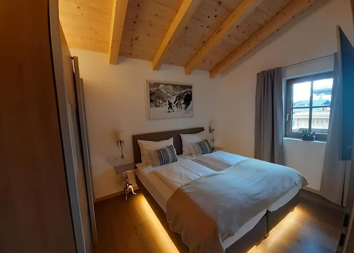 Hochalmbahnen Chalets 14W4, Wacholder, Nahe Gondel, Hunde Willkommen